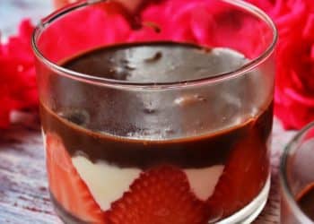 крем-ягоди-с-шоколад