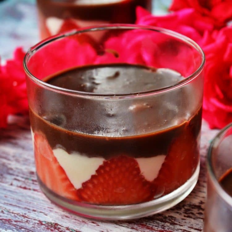 крем-ягоди-с-шоколад