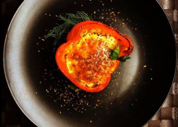 чушки-калифорния-сирене-яйце-на-фурна