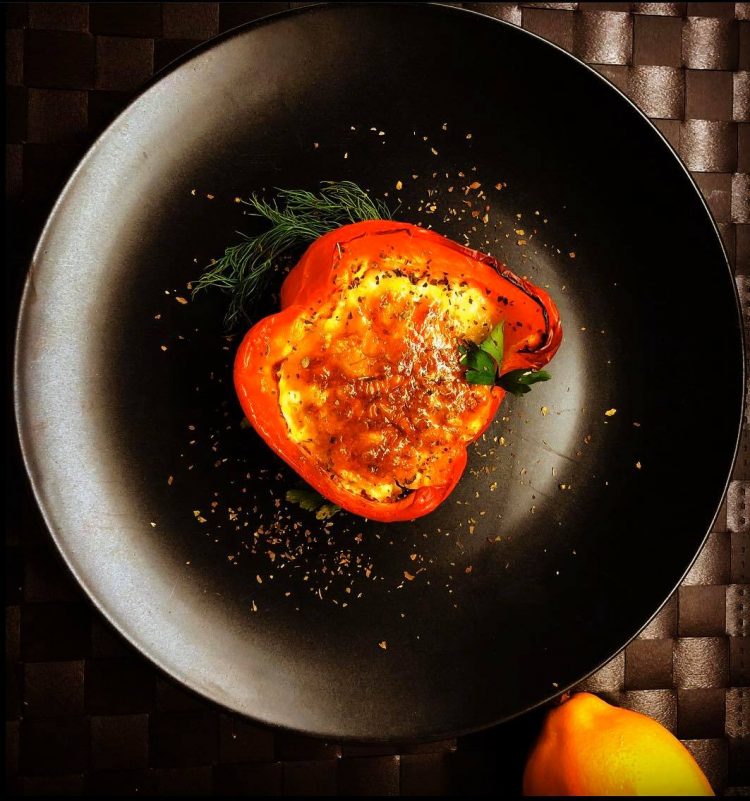 чушки-калифорния-сирене-яйце-на-фурна