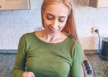 уникалните-свойства-на-меда-ирина-атанасова (1)