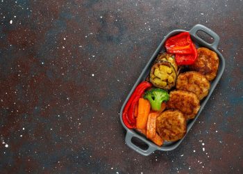 пилешки-френски-кюфтета-с-яйца-ирина-атанасова
